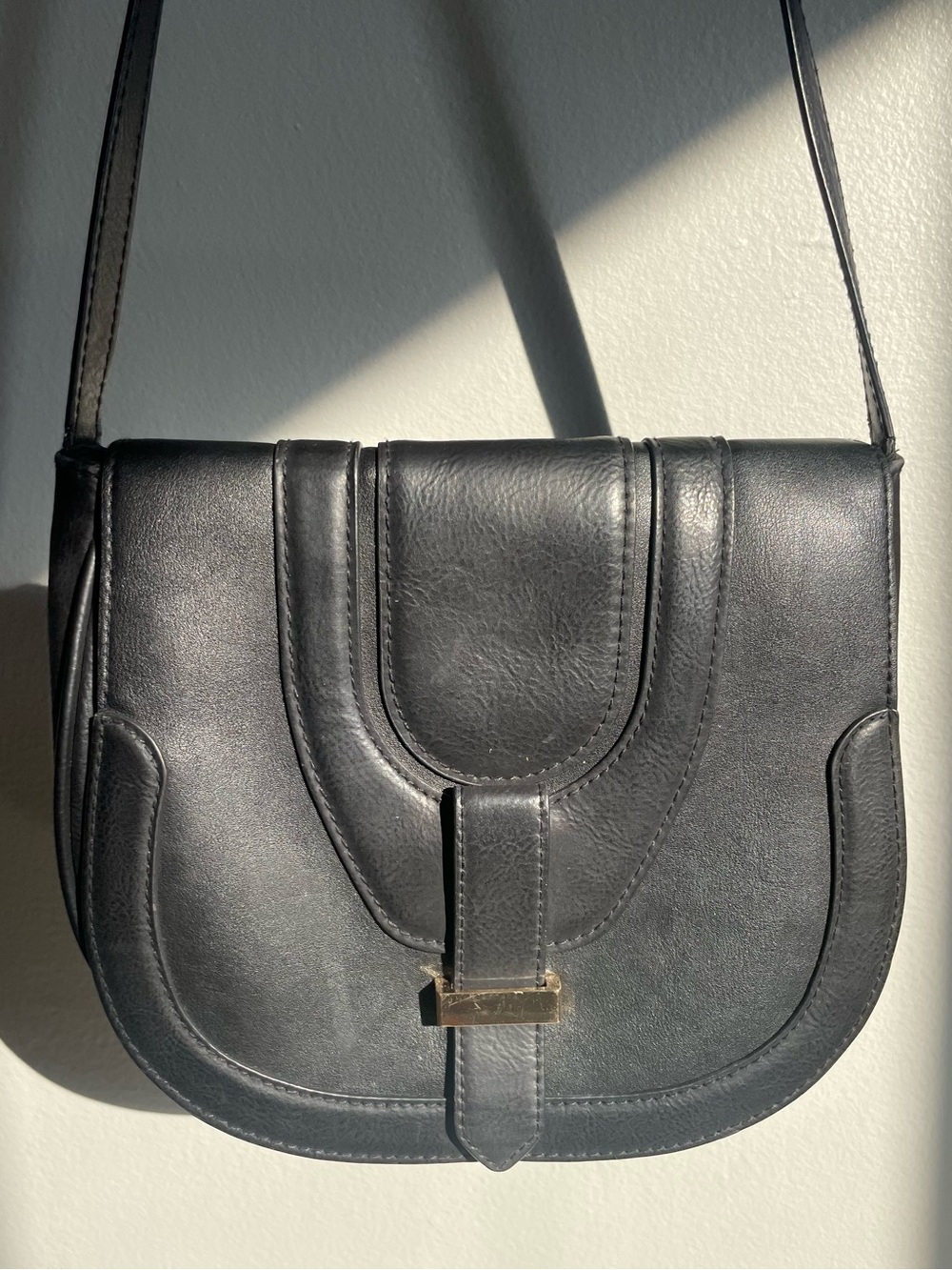 EXPRESS Vintage Black Leather Crossbody Bag
